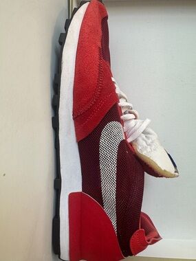 Nike n.354 Vibrant Red Athletic Sneakers with Blue Script Accent